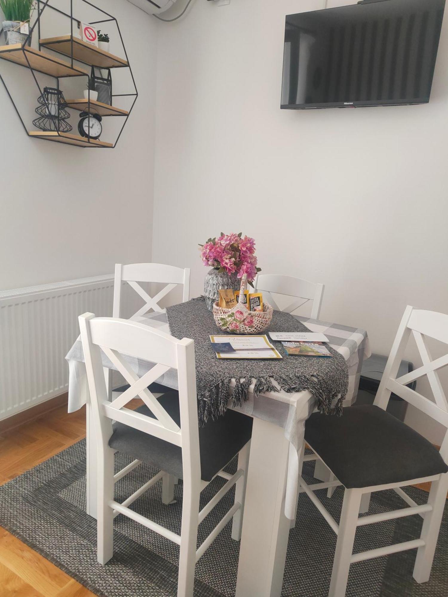 Apartman Harmonija Vrnjačka Banja Kamer foto